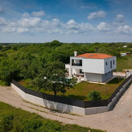 Semesterbostad Lucas